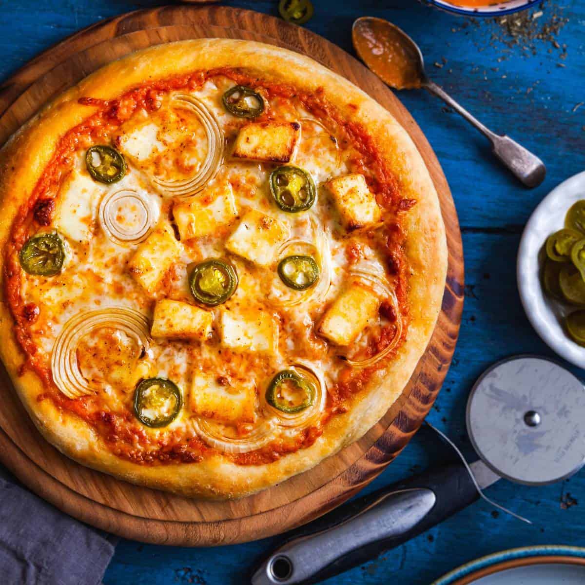 Tandoori Paneer Pizza